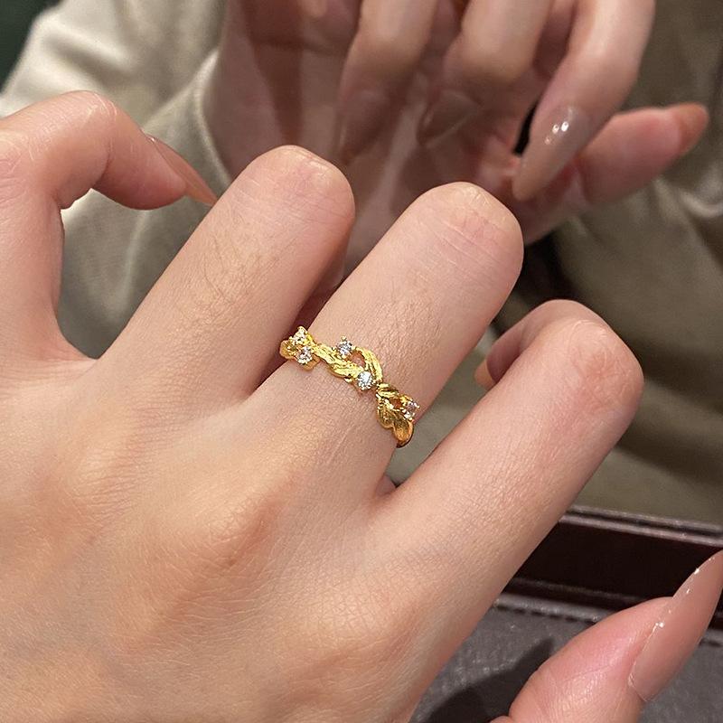 starlight irregular dazzling Star inlay dot diamond flower rings for women brushed ring Suitable for daily jewelry gifts resizable золотой
starlight irregular dazzling Star inlay dot diamond flower rings for women brushed ring Suitable for daily jewelry gifts resizable золотой