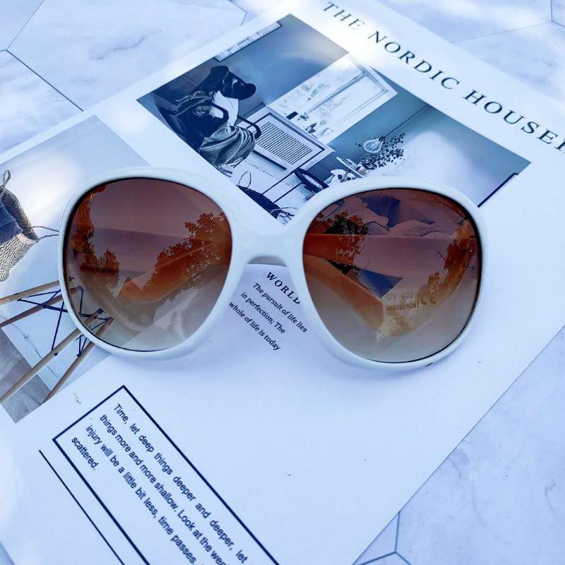 New Large Frame Circular Shape Sunglasses Women Design Brand Stylish Sun Glasses Outdoor Driving Lady Eyewear UV400 Gafas De Sol Quality As shown in the figu
New Large Frame Circular Shape Sunglasses Women Design Brand Stylish Sun Glasses Outdoor Driving Lady Eyewear UV400 Gafas De Sol Quality As shown in the figu