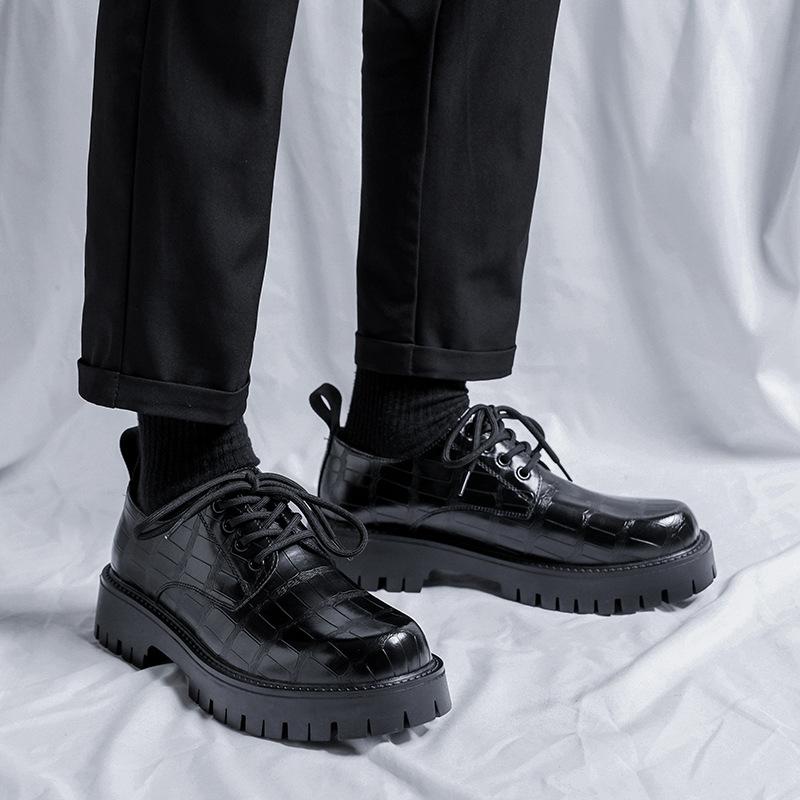 Spring platform British style big head leather shoes men s low-top Martin boots business casual versatile height-increasing shoes 98134-R 44 чорний
Spring platform British style big head leather shoes men s low-top Martin boots business casual versatile height-increasing shoes 98134-R 44 чорний
