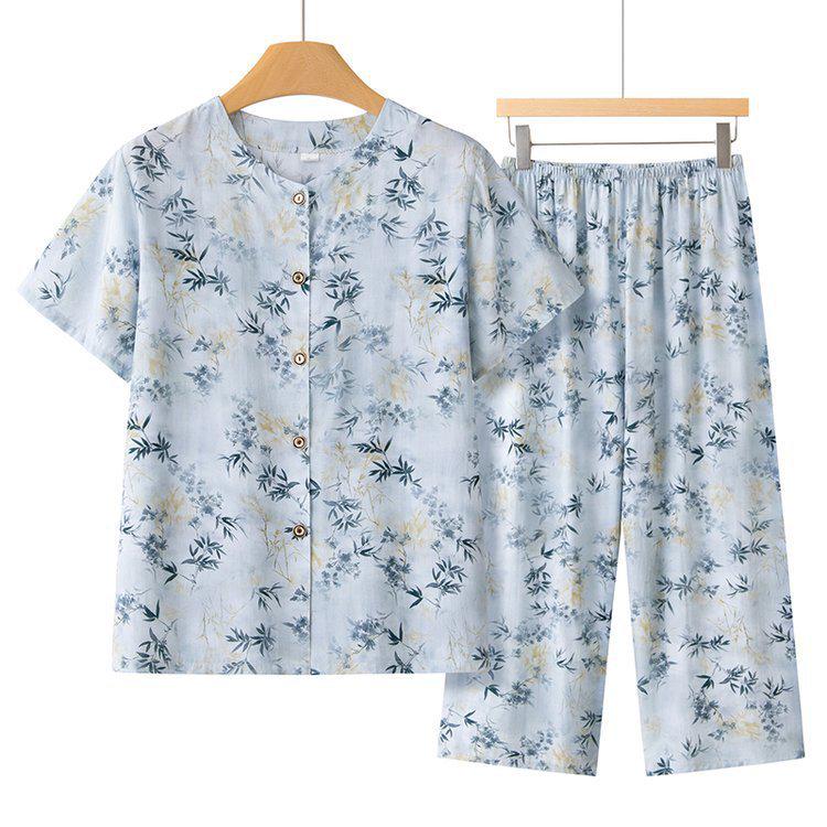 Elderly Women s Cotton Silk Summer Suit - Short Sleeve Cardigan for Moms and Grandmas 2XL (approx. 105-120 jin)
Elderly Women s Cotton Silk Summer Suit - Short Sleeve Cardigan for Moms and Grandmas 2XL (approx. 105-120 jin)