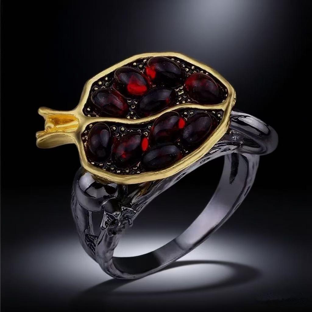 JMXD - European and American Popular Pomegranate Ring Red Ring Jewelry Exquisite Couple Romance no. 10
JMXD - European and American Popular Pomegranate Ring Red Ring Jewelry Exquisite Couple Romance no. 10