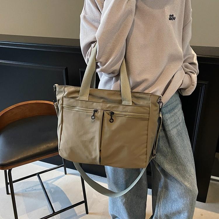 2025 travel lightweight handbag large capacity shoulder solid color student oblique span bag tote bag жовтий
2025 travel lightweight handbag large capacity shoulder solid color student oblique span bag tote bag жовтий