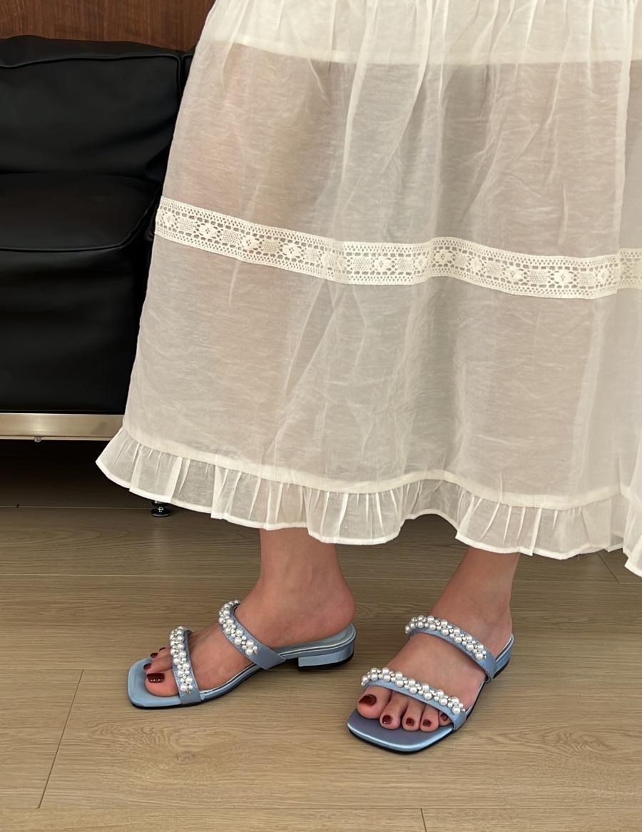 Slippers Girl 2025 Summer New Rhinestone Fairy Sandals Square Head High Heel Slippers Fashion Women s Shoes 39 синій
Slippers Girl 2025 Summer New Rhinestone Fairy Sandals Square Head High Heel Slippers Fashion Women s Shoes 39 синій