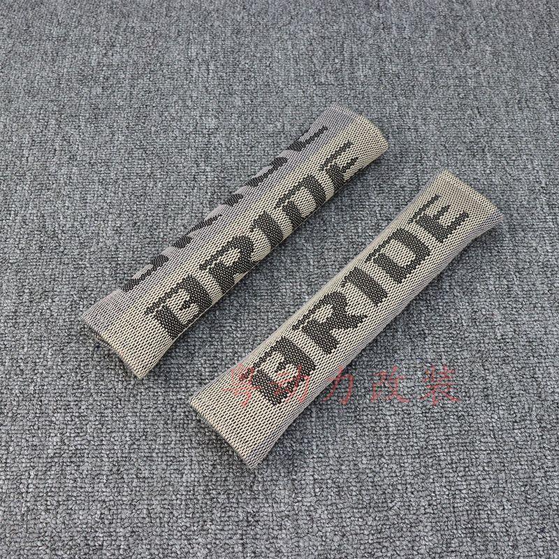 2 PCs Bride Car Seat Belt Decoration Shoulder Sleeve JDM Interior Restoration Embroidery Thickening Shoulder Pad Universal Type Gray
2 PCs Bride Car Seat Belt Decoration Shoulder Sleeve JDM Interior Restoration Embroidery Thickening Shoulder Pad Universal Type Gray