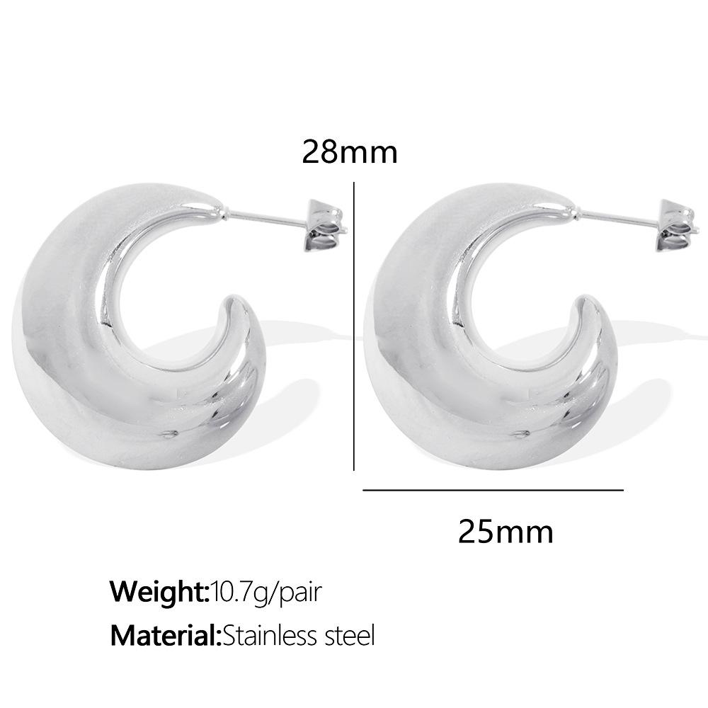Stainless steel crescent hollow earrings simple glossy titanium steel stud earrings C-shaped earrings
Stainless steel crescent hollow earrings simple glossy titanium steel stud earrings C-shaped earrings