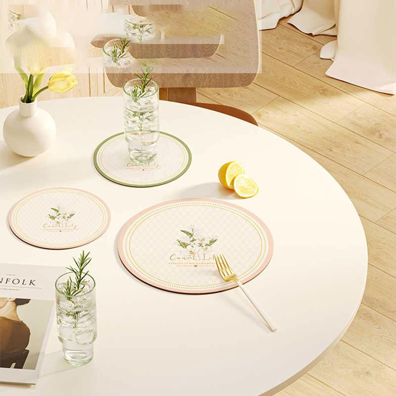 1pcs Leather Cloth Coaster Placemat Absorbent Pad Skid Insulation Cup Mats Anti-slip Bowl Mat Kitchen Home Tableware Drinkware
1pcs Leather Cloth Coaster Placemat Absorbent Pad Skid Insulation Cup Mats Anti-slip Bowl Mat Kitchen Home Tableware Drinkware