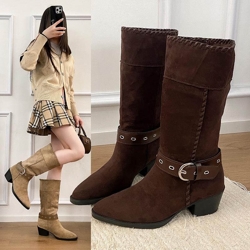 Foreign trade casual sleeve women s boots 2025 autumn and winter square heel suede pointed belt buckle fashion western cowboy boots women 40
Foreign trade casual sleeve women s boots 2025 autumn and winter square heel suede pointed belt buckle fashion western cowboy boots women 40