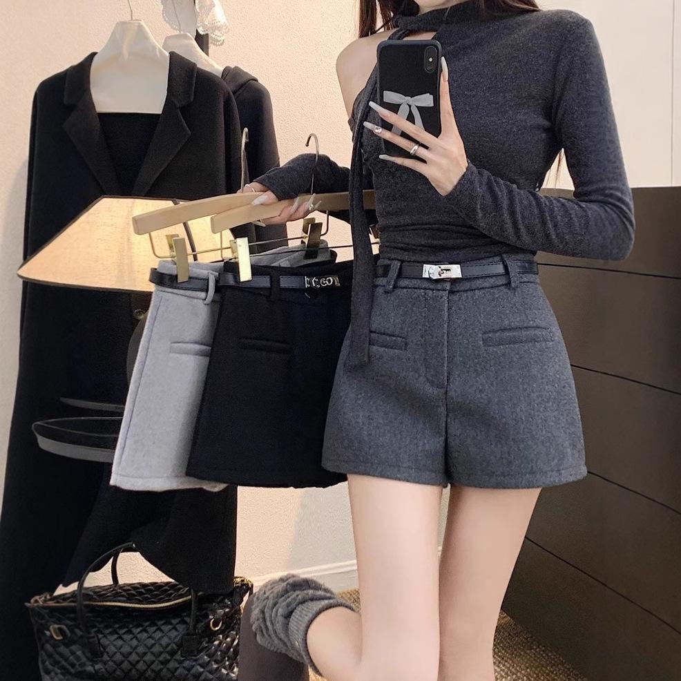 Women s Gray Woolen High-Waist A-Line Booty Shorts - Autumn Winter Casual Wide-Leg Pants 2XL
Women s Gray Woolen High-Waist A-Line Booty Shorts - Autumn Winter Casual Wide-Leg Pants 2XL