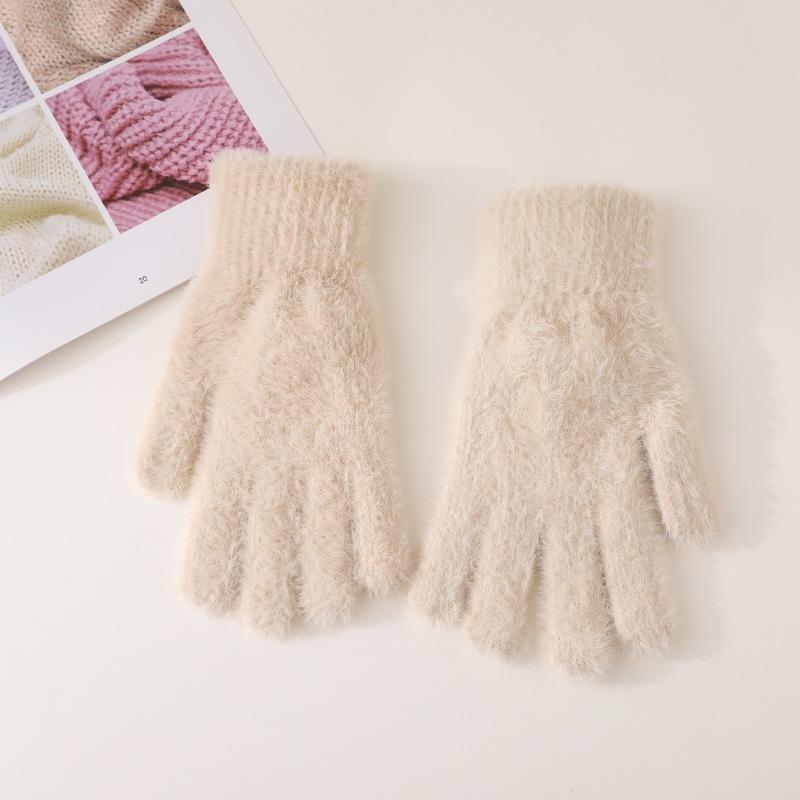 Women s Winter Gloves with Plush Warmth Cute Finger Anti Cold Solid Color Five Finger Winter
Women s Winter Gloves with Plush Warmth Cute Finger Anti Cold Solid Color Five Finger Winter