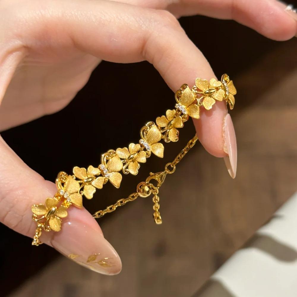Italian Handmade Butterfly Bracelet Stretchable Luxury Diamond Rhinestone Fairy Wrist Jewelry for Women
Italian Handmade Butterfly Bracelet Stretchable Luxury Diamond Rhinestone Fairy Wrist Jewelry for Women