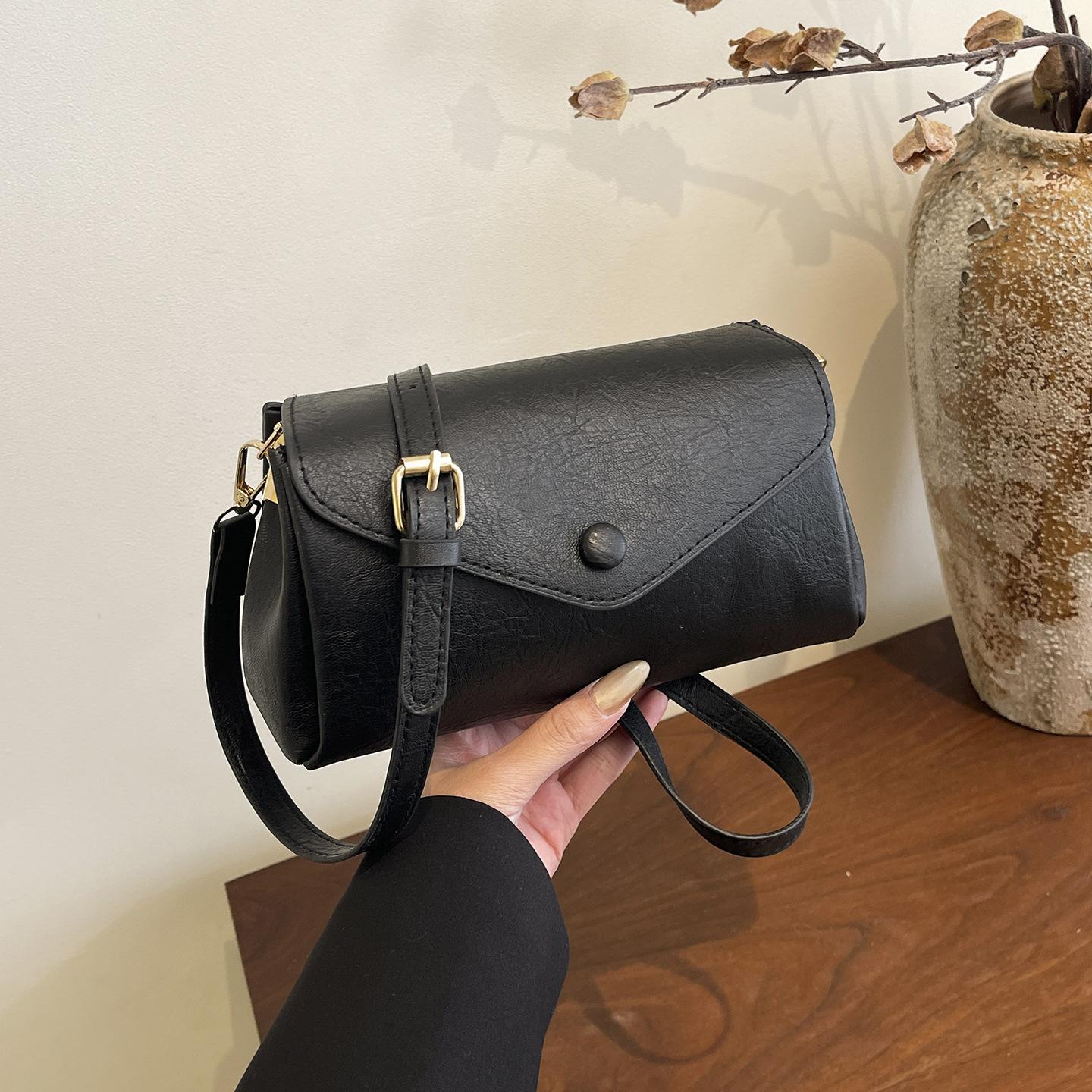 Fashionable Minimalist Square Shoulder Bag for Women Trendy Soft Faux Leather Crossbody Bag Chic Small Handbag чёрный
Fashionable Minimalist Square Shoulder Bag for Women Trendy Soft Faux Leather Crossbody Bag Chic Small Handbag чёрный