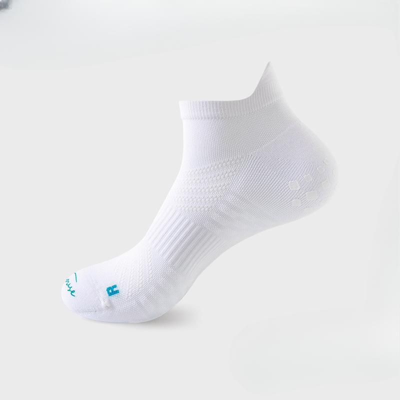 Men s Spring and Summer Light Breathable Fast Dry Non Slip Dispensing Running Short Tube Boat Socks 1 pair білий
Men s Spring and Summer Light Breathable Fast Dry Non Slip Dispensing Running Short Tube Boat Socks 1 pair білий