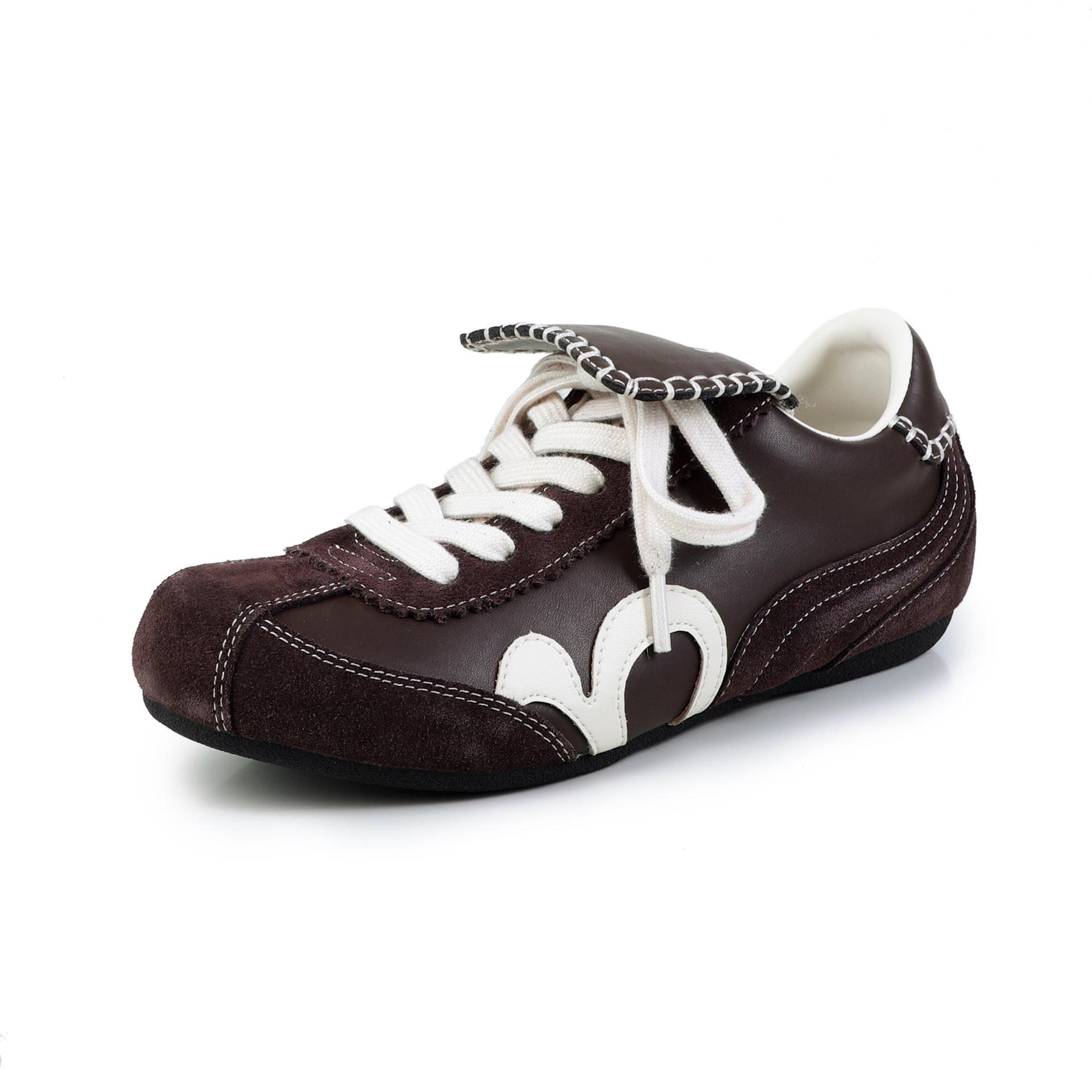 Sheepskin version! Retro flip German training shoes women s 2025 new inner height increase round head casual shoes Forrest Gump shoes sports shoes 40
Sheepskin version! Retro flip German training shoes women s 2025 new inner height increase round head casual shoes Forrest Gump shoes sports shoes 40