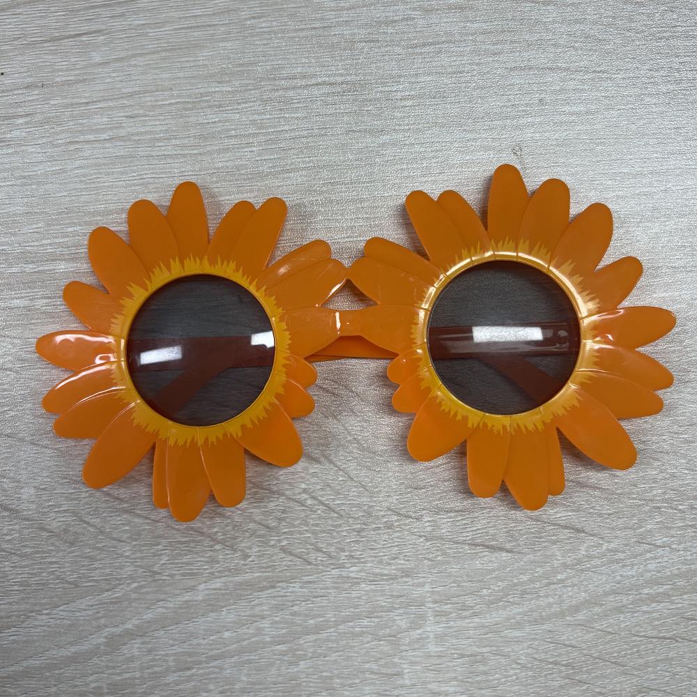 Terrifier Clown Glasses Cosplay Sunflower Joker Sunglasses Halloween Carnival Party Costume Eyewear Prop Accessories Gifts
Terrifier Clown Glasses Cosplay Sunflower Joker Sunglasses Halloween Carnival Party Costume Eyewear Prop Accessories Gifts