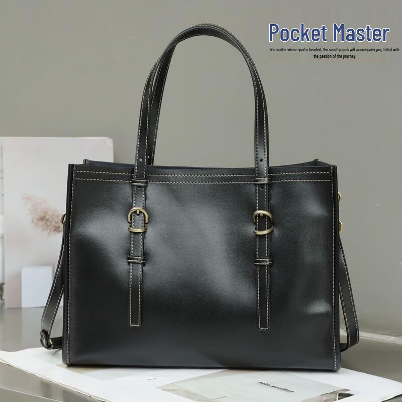 Dou Xiaozhu Premium Genuine Leather Commuter Shoulder Bag
Dou Xiaozhu Premium Genuine Leather Commuter Shoulder Bag