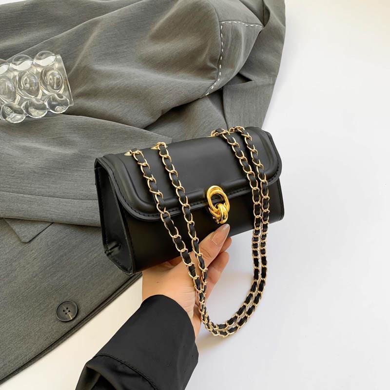 Простая и модная маленькая квадратная сумка 2024 года, новинка лета в стиле ретро, повседневная сумка-мессенджер, модный тренд, маленькая квадратная сумка для поездок на работу чёрный