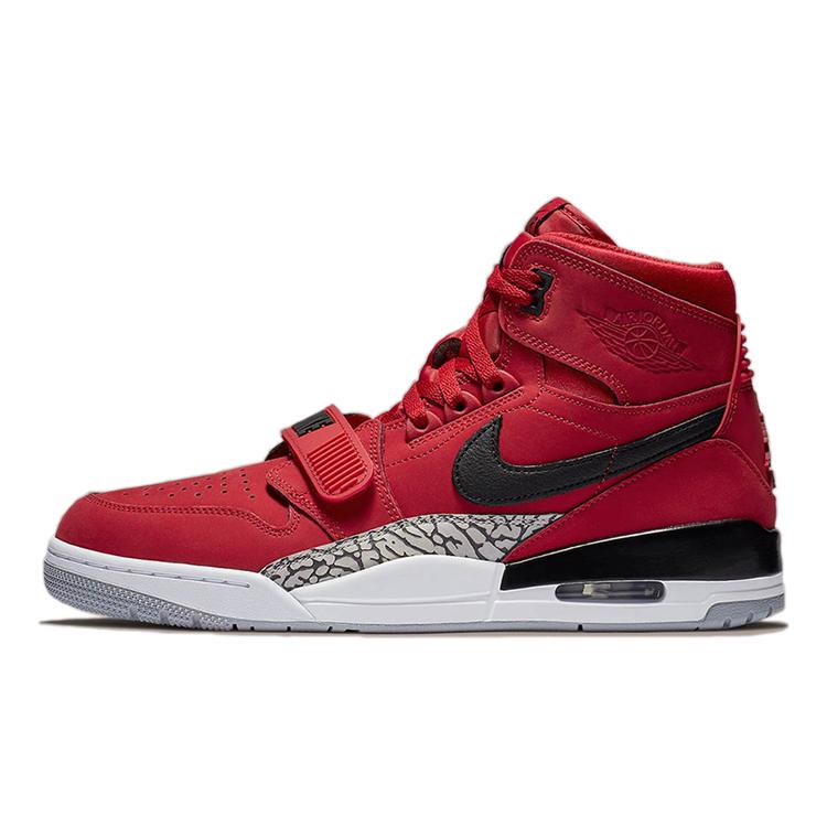 Новые винтажные баскетбольные кроссовки Jordan Legacy 312 GS AT4040-601 39
Новые винтажные баскетбольные кроссовки Jordan Legacy 312 GS AT4040-601 39