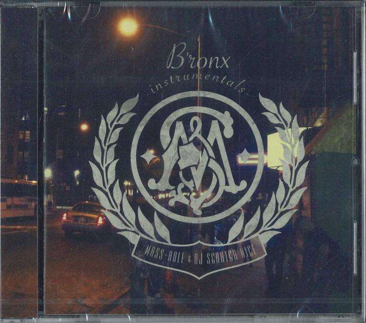 CD MASSHOLE A.K.A BLACKASS DJ SCRATC Bronx instrumentals DERCD060 DOGEAR 2016 Japan Obi Japanese Club Dance
CD MASSHOLE A.K.A BLACKASS DJ SCRATC Bronx instrumentals DERCD060 DOGEAR 2016 Japan Obi Japanese Club Dance