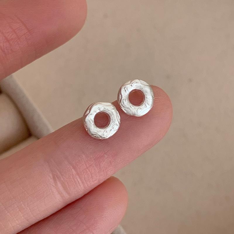 925 Sterling Silver Jewelry Simple Cute Waffle Donut Heart Stud Earrings for Women Wedding Party Jewelry For Girls Friend Gift
925 Sterling Silver Jewelry Simple Cute Waffle Donut Heart Stud Earrings for Women Wedding Party Jewelry For Girls Friend Gift