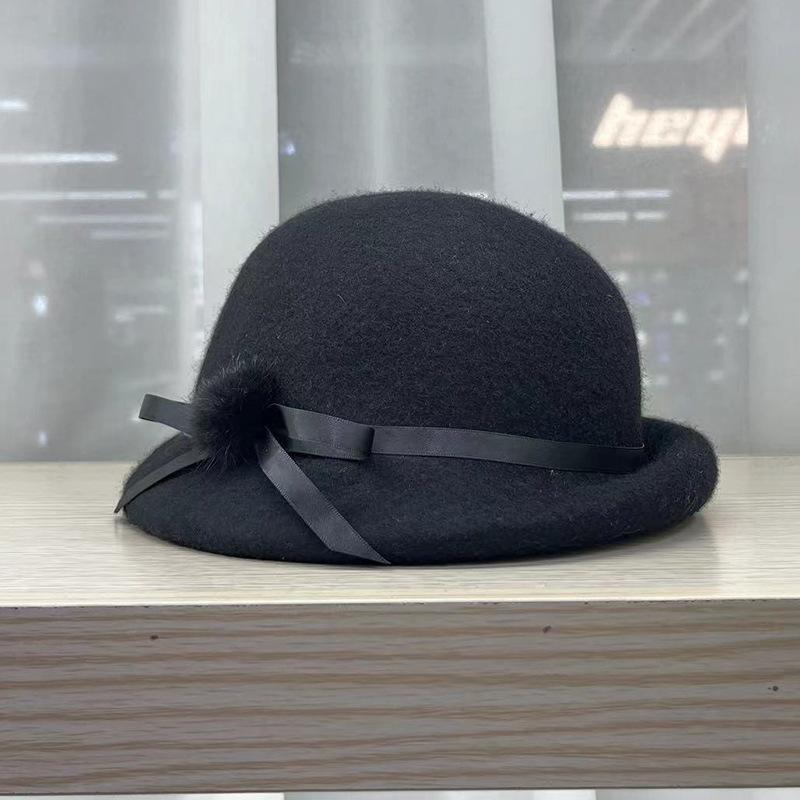 Upgraded hat autumn and winter Australian wool beret women s high-end French daughter top hat Hepburn retro basin hat Adjustable (54-58cm) чорний
Upgraded hat autumn and winter Australian wool beret women s high-end French daughter top hat Hepburn retro basin hat Adjustable (54-58cm) чорний