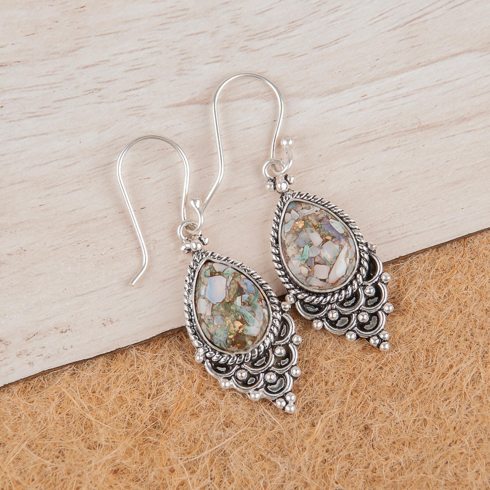 Ethiopian Copper Turquoise Gemstone 925 Sterling Silver Jewelry Stylish Earrings EE-85-33
Ethiopian Copper Turquoise Gemstone 925 Sterling Silver Jewelry Stylish Earrings EE-85-33
