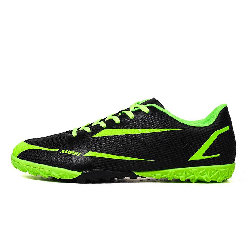 Autumn new 2 multi-color couple sports football shoes artificial grass football shoes long nails broken nails 45
Autumn new 2 multi-color couple sports football shoes artificial grass football shoes long nails broken nails 45