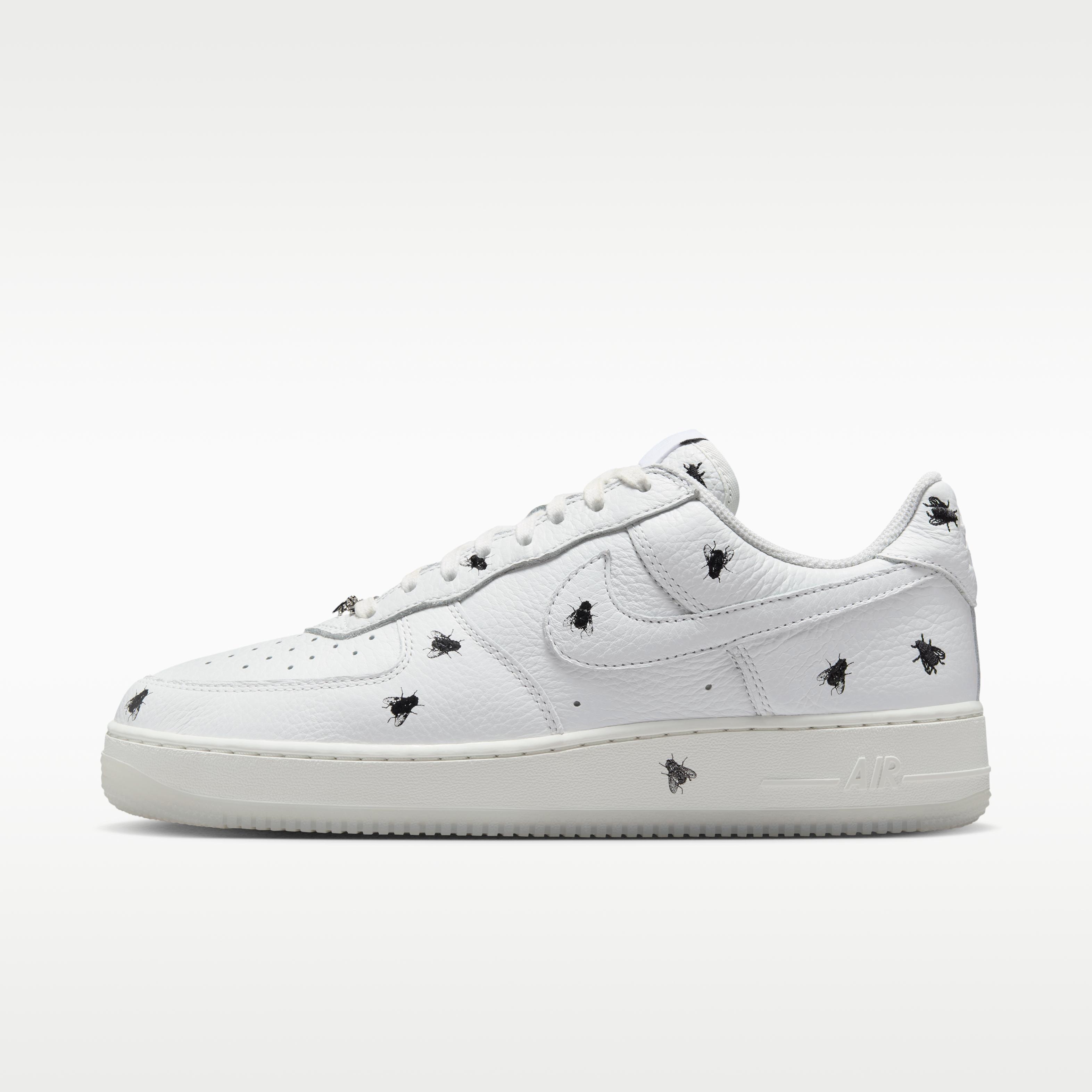 Nike Air Force 1 Low Retro Houseflies 44
Nike Air Force 1 Low Retro Houseflies 44