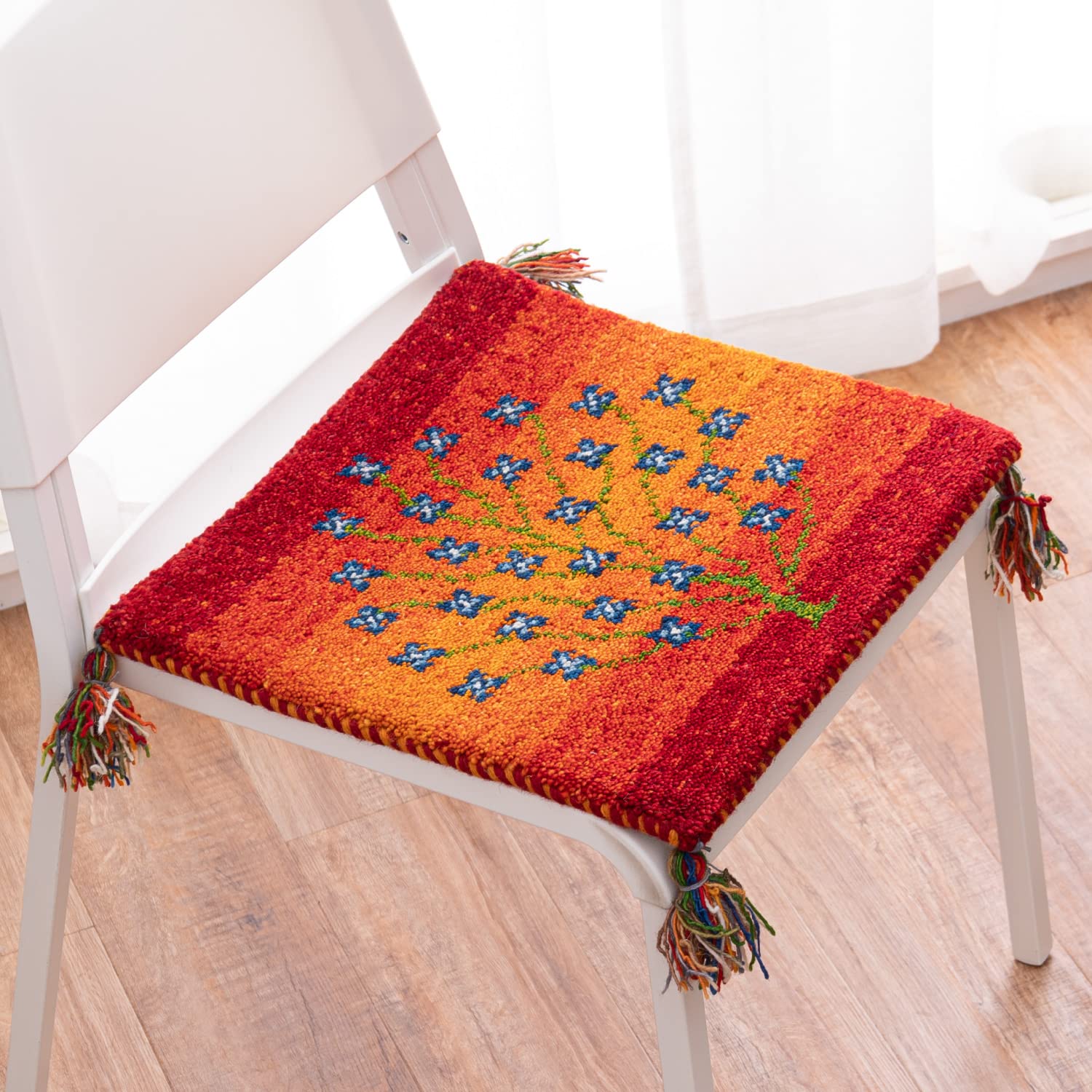 Подушка на стул Hagiwara Gabbeh, красная, 40 x 40 см. Роскошное место для отдыха. Прибл.. ГАББЕХ А8
Подушка на стул Hagiwara Gabbeh, красная, 40 x 40 см. Роскошное место для отдыха. Прибл.. ГАББЕХ А8