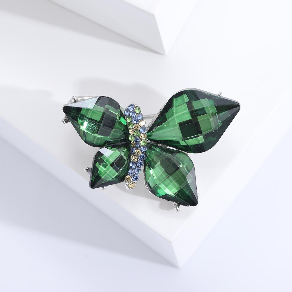 Стильная зеленая хрустальная бабочка-брошь, универсальная маленькая свежая корсажная булавка
Стильная зеленая хрустальная бабочка-брошь, универсальная маленькая свежая корсажная булавка