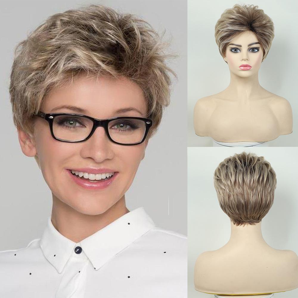 Women Synthetic Golden Brown Wigs with Bangs Short Layered Wave Hair for Daily Cosplay Use Heat Resistant Fibre
Women Synthetic Golden Brown Wigs with Bangs Short Layered Wave Hair for Daily Cosplay Use Heat Resistant Fibre