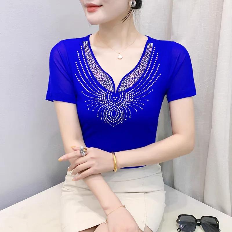 Summer Sexy V-Neck Short Sleeved Women s T-Shirt Fashion Shiny Hot Diamonds Mesh Tees Female All Match Casual Tops Blusas 3XL чорний
Summer Sexy V-Neck Short Sleeved Women s T-Shirt Fashion Shiny Hot Diamonds Mesh Tees Female All Match Casual Tops Blusas 3XL чорний