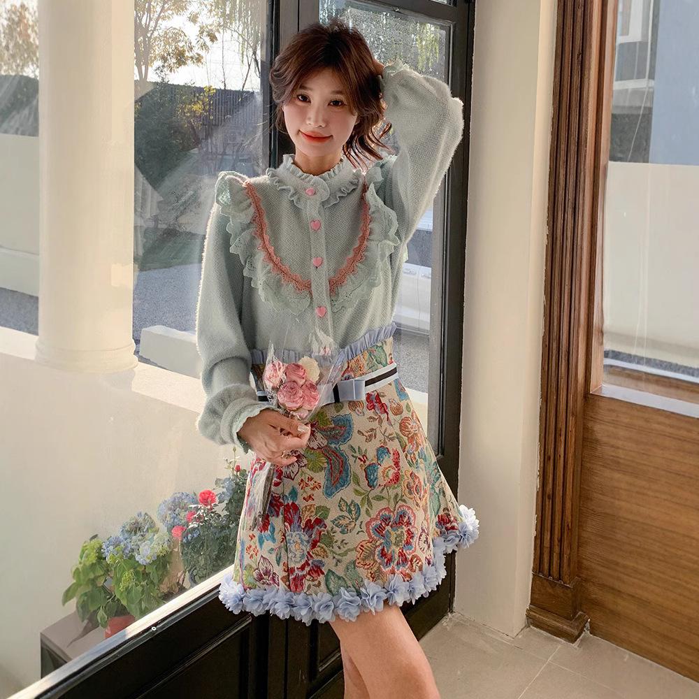 2025 Spring Retro Knit Top & Embroidered Eyelet Lace Skirt Set S (approx. 45-52.5 kg)
2025 Spring Retro Knit Top & Embroidered Eyelet Lace Skirt Set S (approx. 45-52.5 kg)