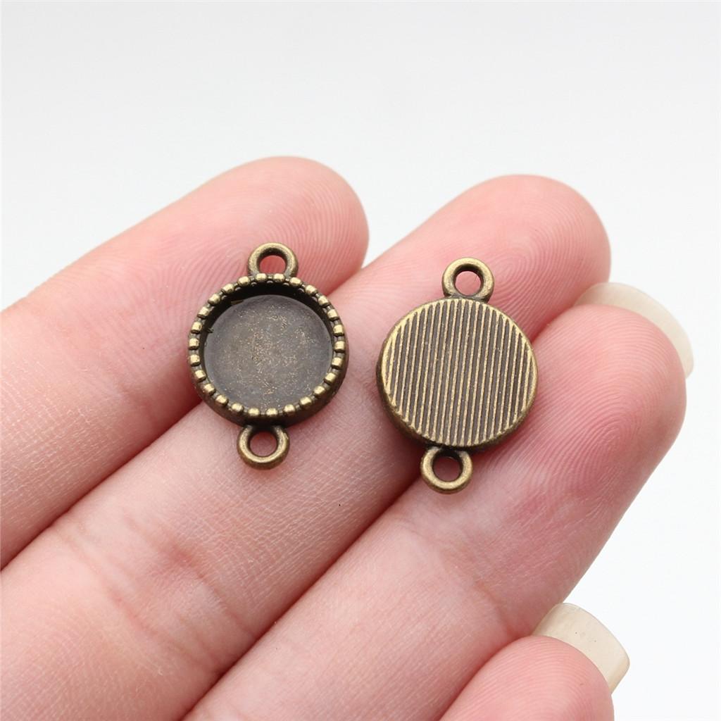Blank Bases Tray Single Size Cabochon Setting Antique Bronze Zinc Alloy Jewelry Making Craft Part as Blank Base A04-10pcs-10mm
Blank Bases Tray Single Size Cabochon Setting Antique Bronze Zinc Alloy Jewelry Making Craft Part as Blank Base A04-10pcs-10mm