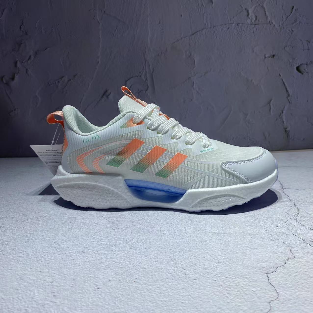 Breathable, leak picking, shock absorption, platform sneakers, withdrawal of running shoes, trendy shoes, black mesh breathable 45 standard sneaker size
Breathable, leak picking, shock absorption, platform sneakers, withdrawal of running shoes, trendy shoes, black mesh breathable 45 standard sneaker size