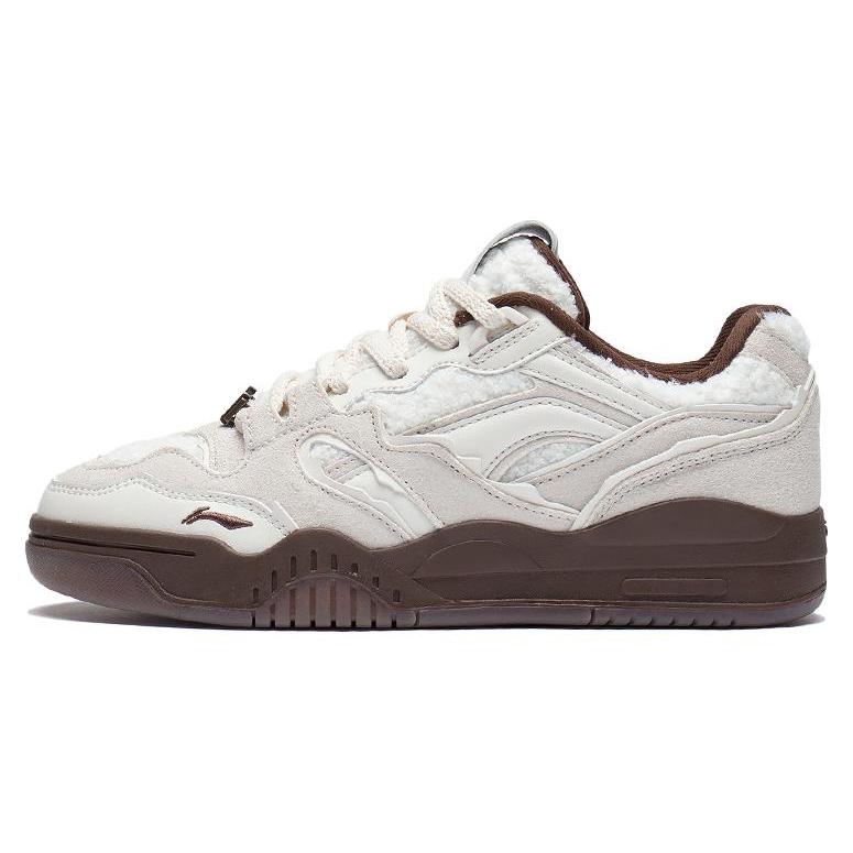Li Ning Moon White Low top Skateboard Shoes Unisex White AGCS427-1 44
Li Ning Moon White Low top Skateboard Shoes Unisex White AGCS427-1 44