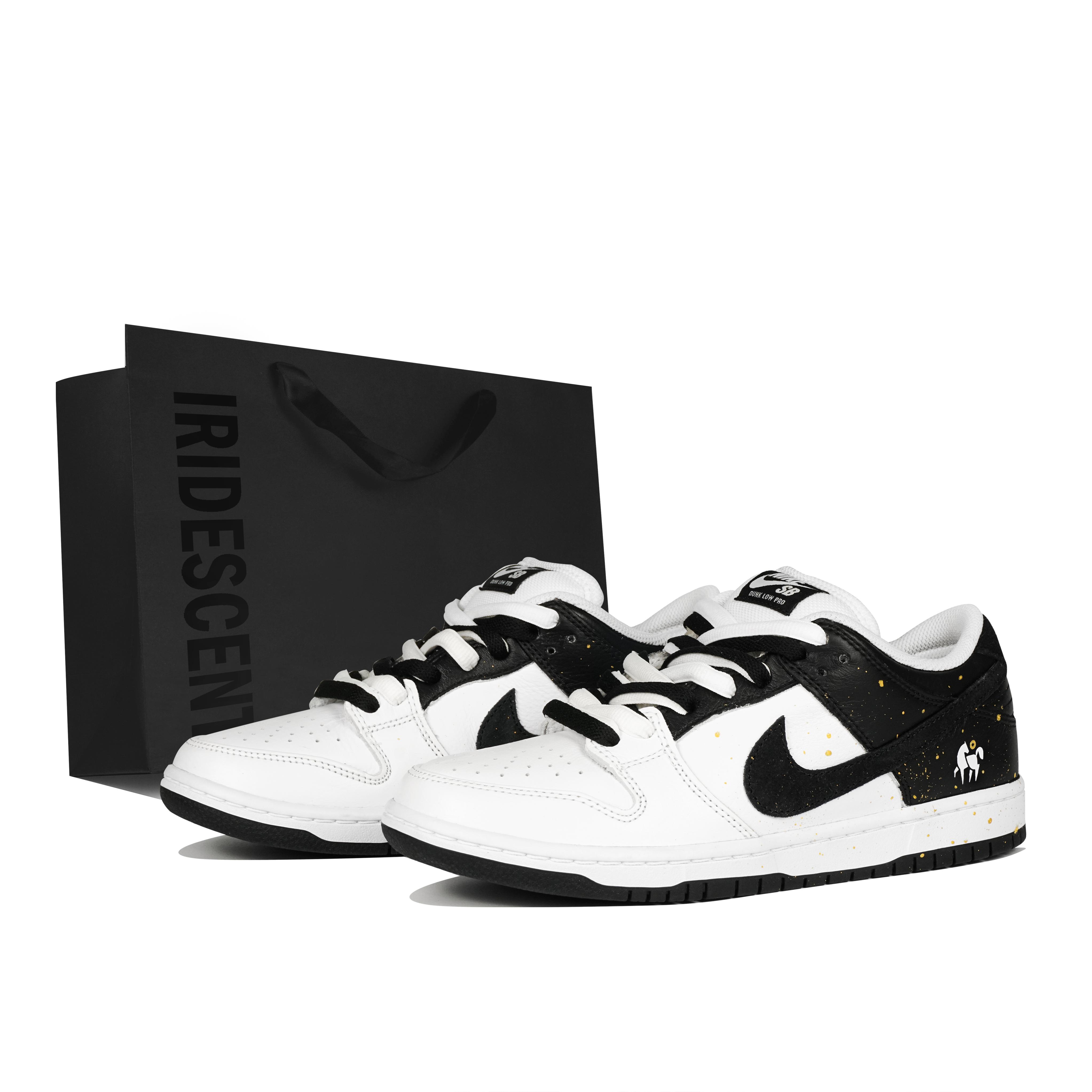 Nike Dunk SB Low top Skateboard Shoes Unisex Black White HF3704-100(Team-S-BOX) 44.5
Nike Dunk SB Low top Skateboard Shoes Unisex Black White HF3704-100(Team-S-BOX) 44.5