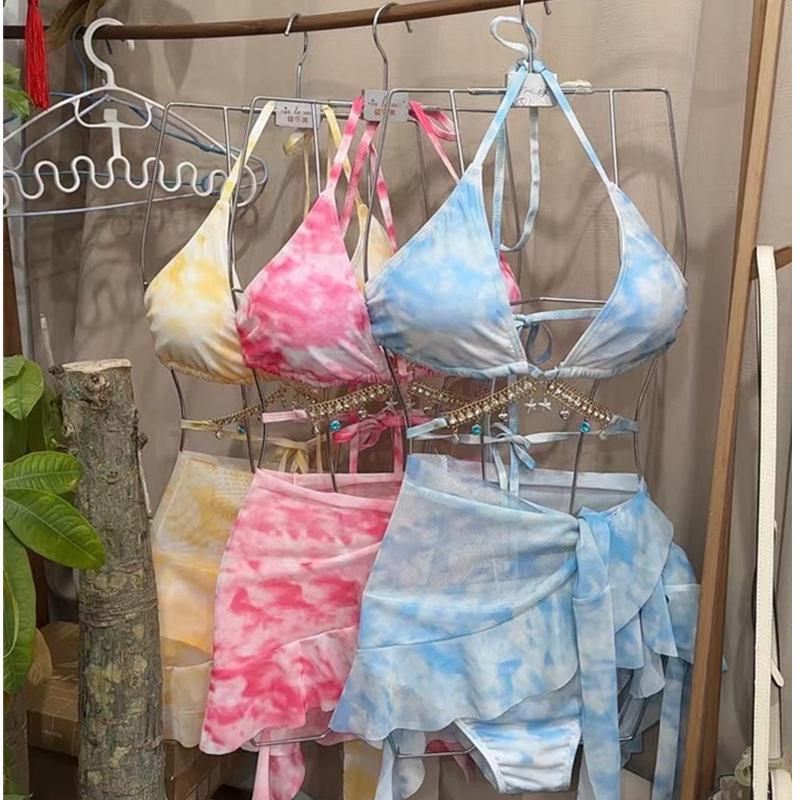 Women s Sexy Three-Piece Swimsuit: Bikini and Skirt Set for Slimming Beach Vacations L 105-115 jin синій
Women s Sexy Three-Piece Swimsuit: Bikini and Skirt Set for Slimming Beach Vacations L 105-115 jin синій