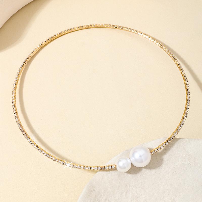 Meier Party-style metal glitter choker with faux pearl open cuff necklace jewelry золотой
Meier Party-style metal glitter choker with faux pearl open cuff necklace jewelry золотой