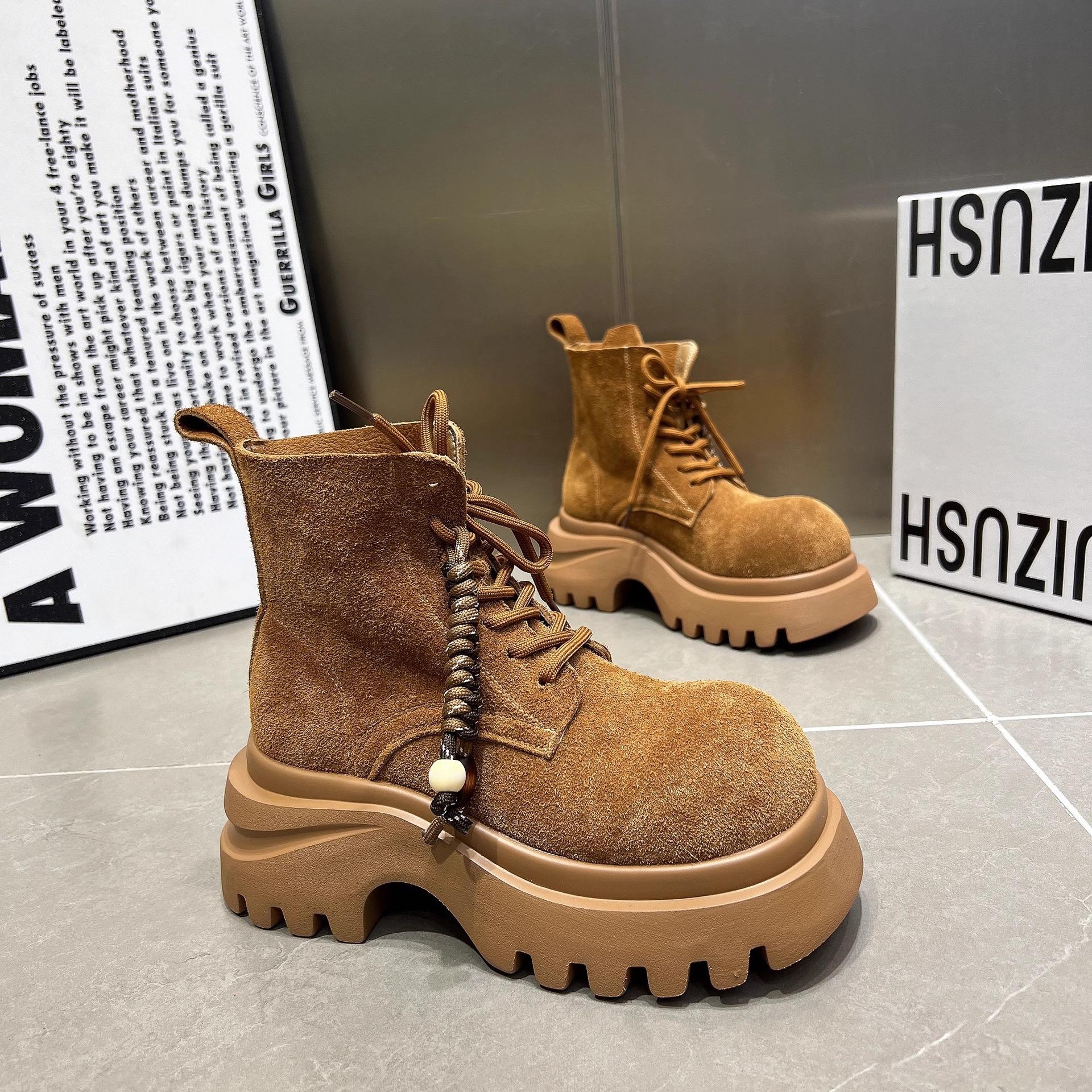 Популярные~ Ретро замшевые ботинки Мартина на толстой подошве ins2025 супер огонь, универсальные нишевые модели, взрывающие улицу 40 темно-коричневого
Популярные~ Ретро замшевые ботинки Мартина на толстой подошве ins2025 супер огонь, универсальные нишевые модели, взрывающие улицу 40 темно-коричневого