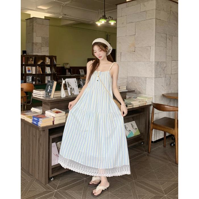 Seaside vacation striped suspender dress children s summer new French temperament loose small long dress XL
Seaside vacation striped suspender dress children s summer new French temperament loose small long dress XL