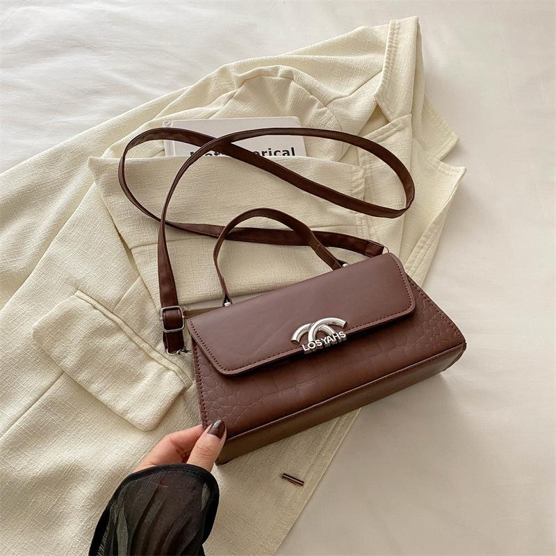 Versatile solid color commuter handbag 2025 autumn new Korean version shoulder messenger bag temperament small square bag women
Versatile solid color commuter handbag 2025 autumn new Korean version shoulder messenger bag temperament small square bag women