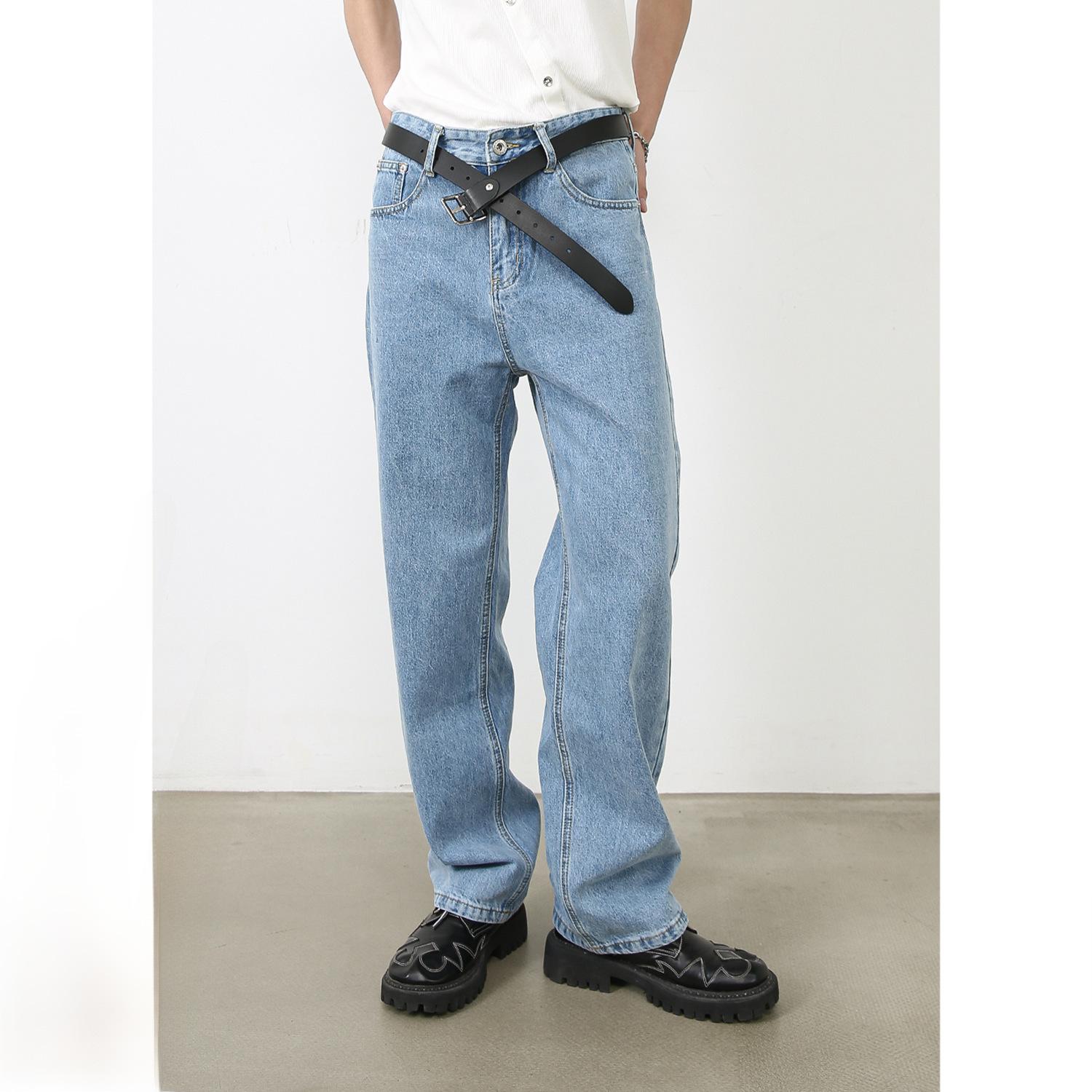 Nirben Denim | Классические выстиранные джинсы прямого кроя в корейском уличном стиле для мужчин S светло-синий
Nirben Denim | Классические выстиранные джинсы прямого кроя в корейском уличном стиле для мужчин S светло-синий