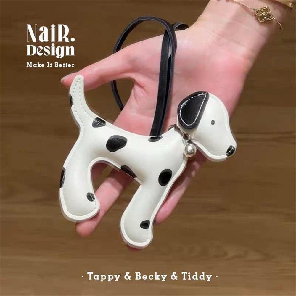 Мультяшный далматинский щенок кожаный кулон милая кукла для сумки брелок ремешок аксессуар черный белый
Мультяшный далматинский щенок кожаный кулон милая кукла для сумки брелок ремешок аксессуар черный белый