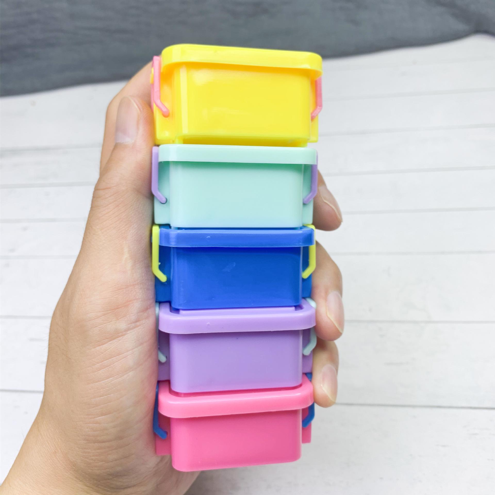 Miniature Dollhouse Cute Children s DIY Pretend Play Plastic Convenience Store Box Props светло-фиолетовый
Miniature Dollhouse Cute Children s DIY Pretend Play Plastic Convenience Store Box Props светло-фиолетовый