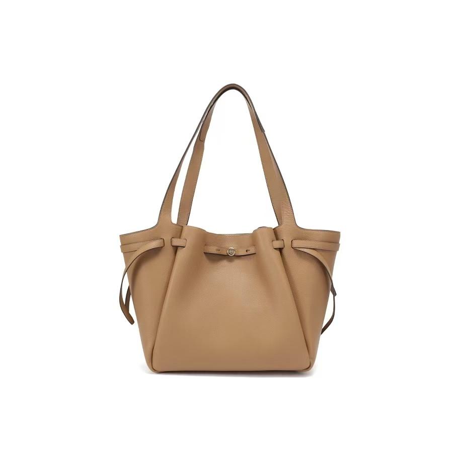 Tory Burch Romy Button Logo Silhouette Design Leather Tote Shopping Bag Shoulder Handbag Large Women Tote Tiramisu 163388-227 Basic Set (Bag+Dust Bag)
Tory Burch Romy Button Logo Silhouette Design Leather Tote Shopping Bag Shoulder Handbag Large Women Tote Tiramisu 163388-227 Basic Set (Bag+Dust Bag)