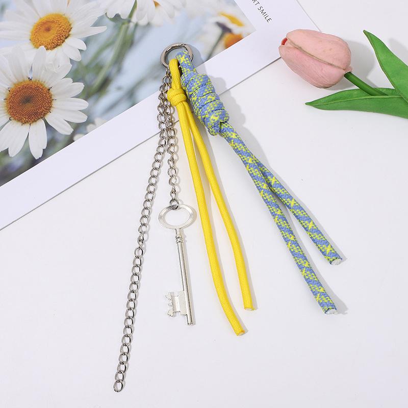 Braided Rope Keychain Silver Key Charm Pendant Keyring Simple All-Matching Bag Decoration Jewelry Accessories
Braided Rope Keychain Silver Key Charm Pendant Keyring Simple All-Matching Bag Decoration Jewelry Accessories