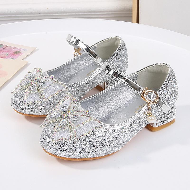 Girls princess shoes rhinestone flower spring and autumn new high heel Elsa crystal single shoes children s performance princess dress shoes 38 yards/23cm срібний
Girls princess shoes rhinestone flower spring and autumn new high heel Elsa crystal single shoes children s performance princess dress shoes 38 yards/23cm срібний