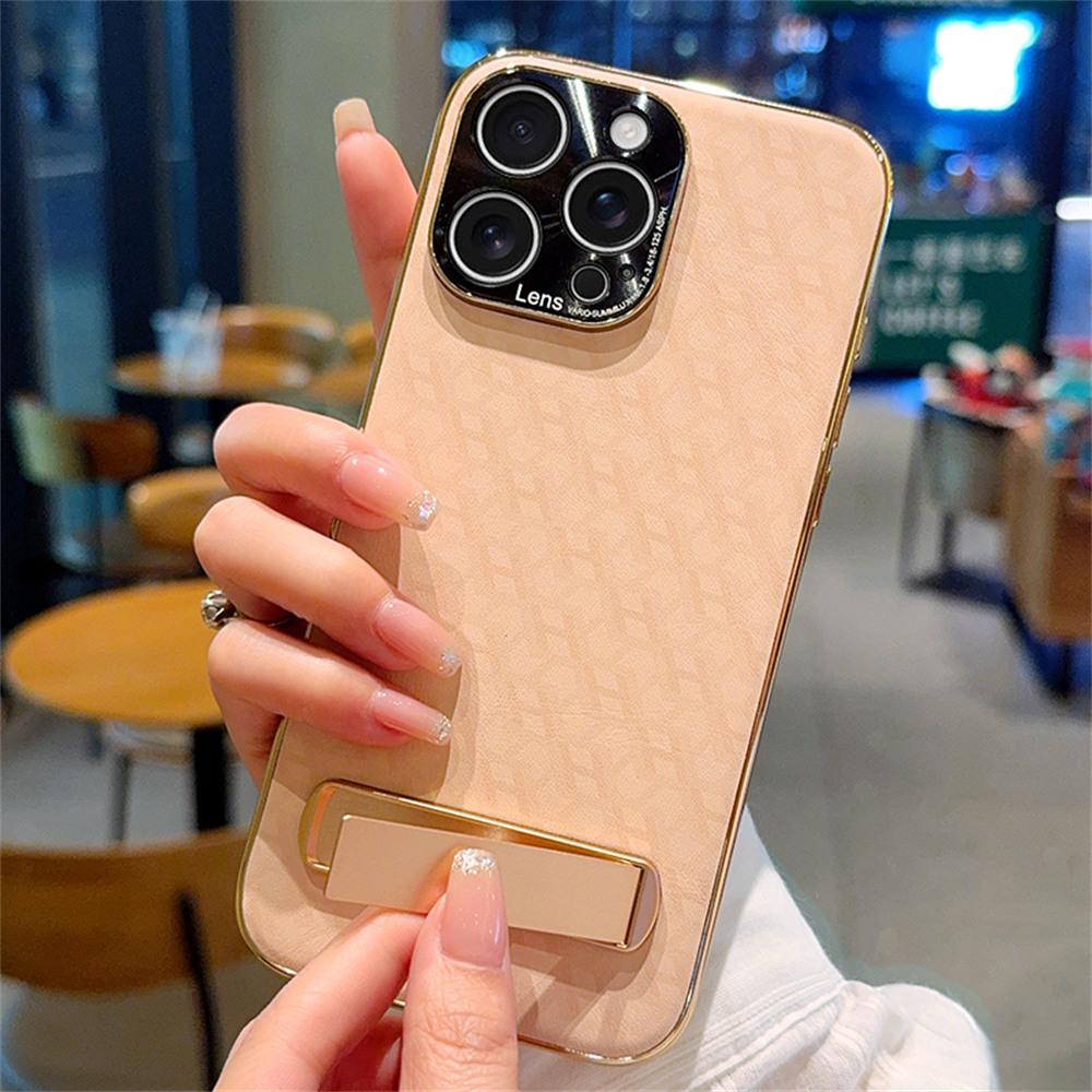 For iPhone 15 Pro Max Case PU Leather+PC Electroplated Phone Cover with Kickstand As Shown A
For iPhone 15 Pro Max Case PU Leather+PC Electroplated Phone Cover with Kickstand As Shown A