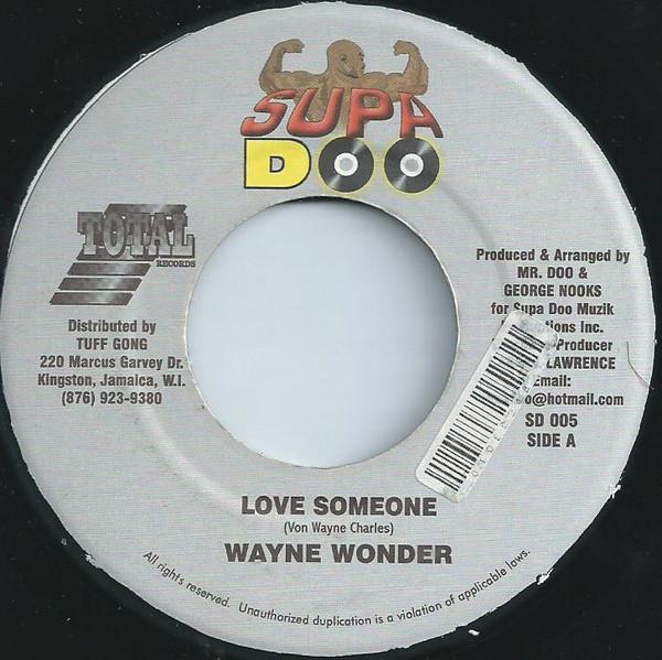 7inch Record WAYNE WONDER / LISA MORE - Love Someone / Some Gal SD005 Supa Doo 2002 Jamaica Reggae, Ska & Dub Used
7inch Record WAYNE WONDER / LISA MORE - Love Someone / Some Gal SD005 Supa Doo 2002 Jamaica Reggae, Ska & Dub Used