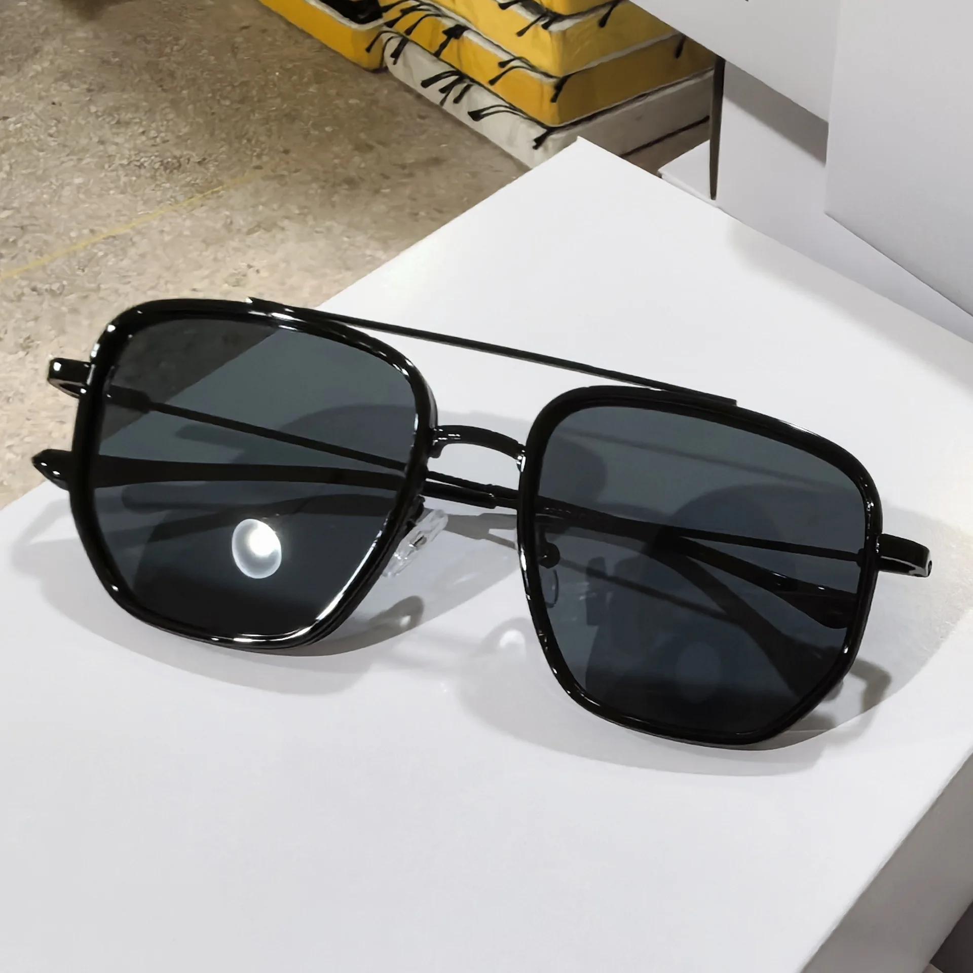 Vintage Square Sun Glasses Vintage Trendy Design Sun Glasses Men Stylish Black Shades Eyeglasses for Driving Fishing UV400
Vintage Square Sun Glasses Vintage Trendy Design Sun Glasses Men Stylish Black Shades Eyeglasses for Driving Fishing UV400